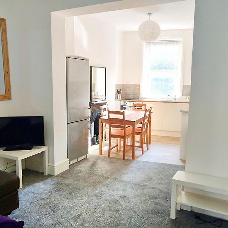Entire Floor 2 Bedrooms On Westcliff بورنماوث المظهر الخارجي الصورة
