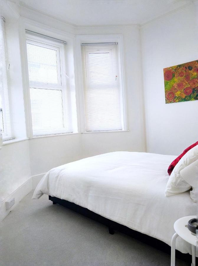 Entire Floor 2 Bedrooms On Westcliff بورنماوث المظهر الخارجي الصورة